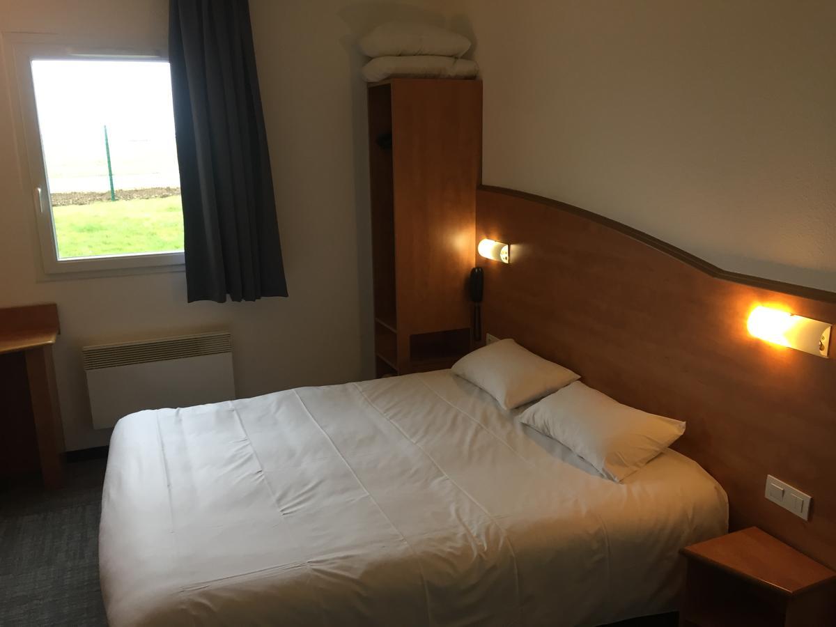 Armony Hotel Bourg-Achard Eksteriør bilde